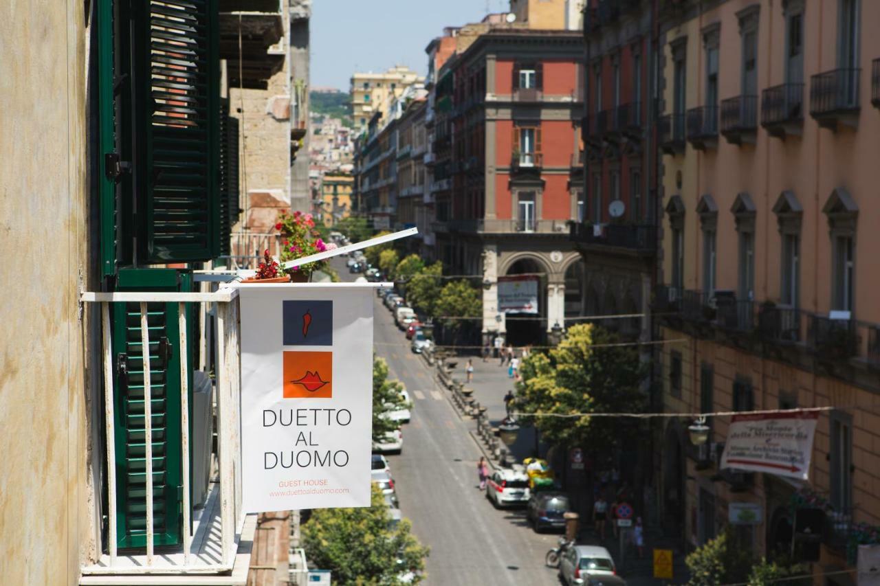 Готель Duetto Al Duomo Неаполь Екстер'єр фото